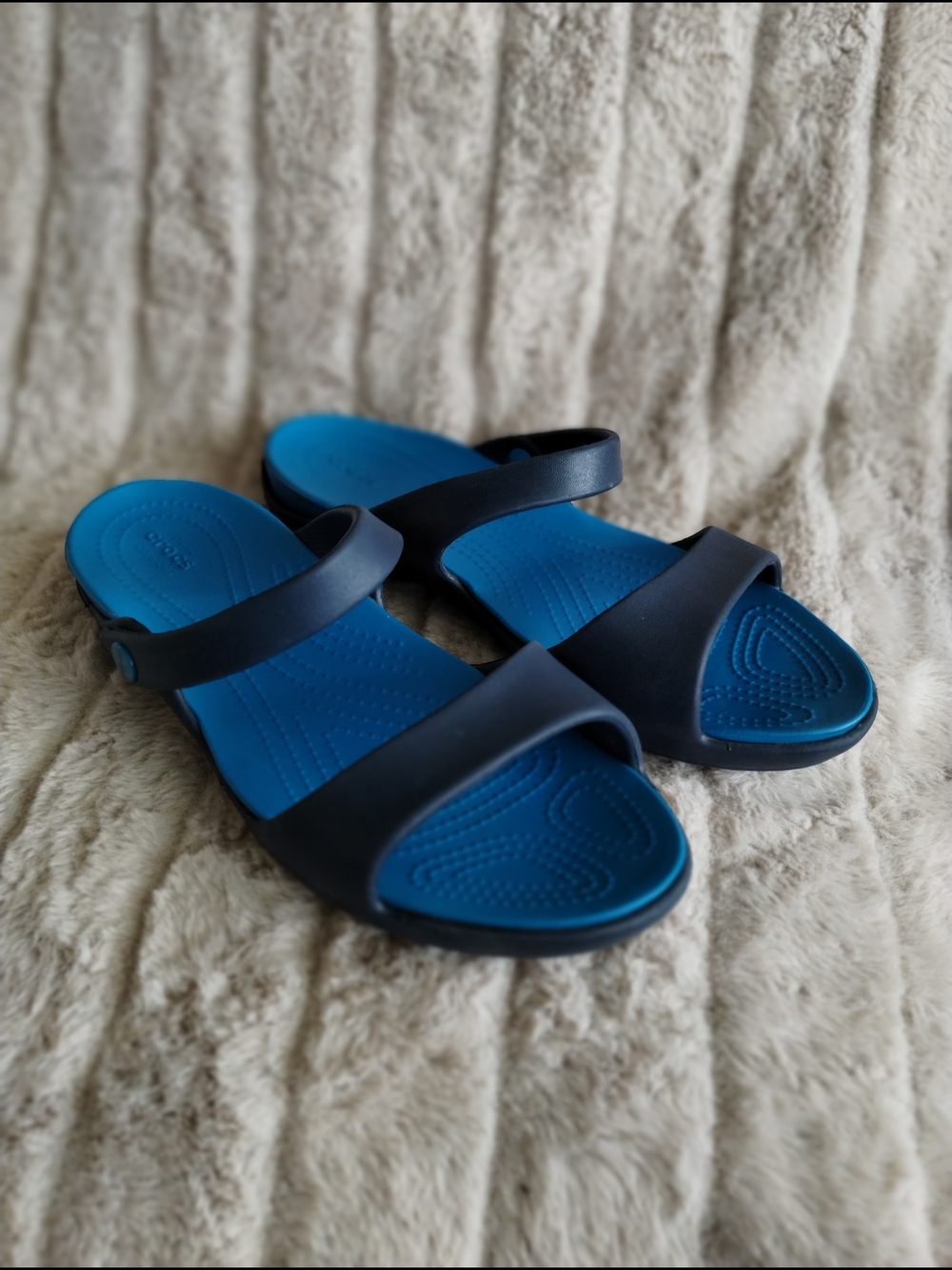 Crocs Dual Strap Slide Sandals Blue Navy Comfort Slides Women’s 6 – Pre-owned